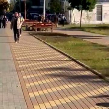 Без%, 90м2. Возле метро Героев Днепра