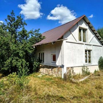 Продам будинок у с. Рожни Броварського району Київської області