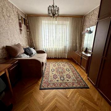 Продається 2 кімнатна Чешка Центр міста