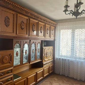 Продаю трикімнатну квартиру