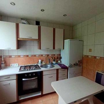 Продам 2х комн кв 3/5  Новые Дома  Каденюка