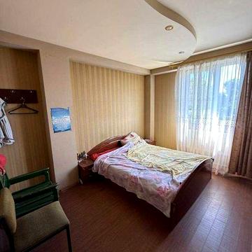 Продам 11 соток Слобідка 2 будинки 430 м² 10 хв до центру, повний пакет документів