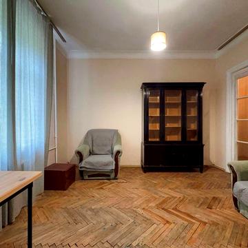 Двокімнатна квартира 60m2 з газом |м| Кловська