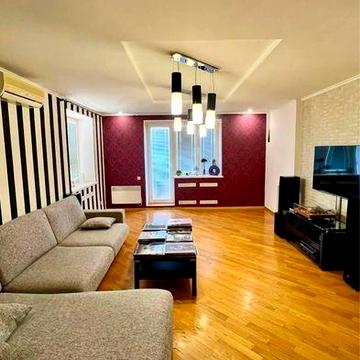 3 кімнати | ПРОСПЕКТ СОБОРНОСТІ | 8/9 поверх | 112 м²