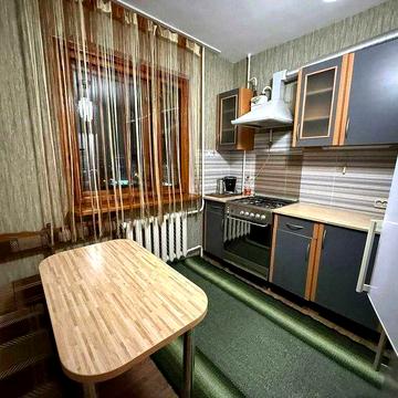 Оренда 2-кімнатної квартири по вул. ЗСУ