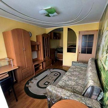 Здам 1 кімнатну квартиру вул.Вербицького,11-а,метро Харківська