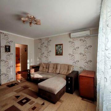 Продам 1 комн. кв. улучшенная планировка 39 м², кирпичный дом, мебель и техника