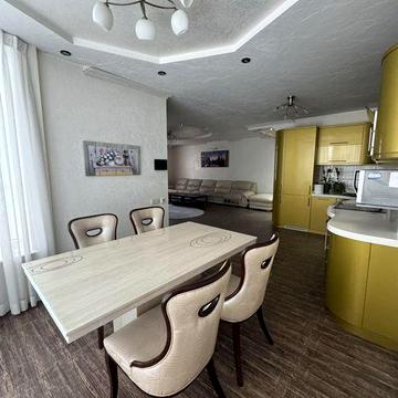 3 ком. квартира -130 метров с ремонтом и мебелью -Таирова