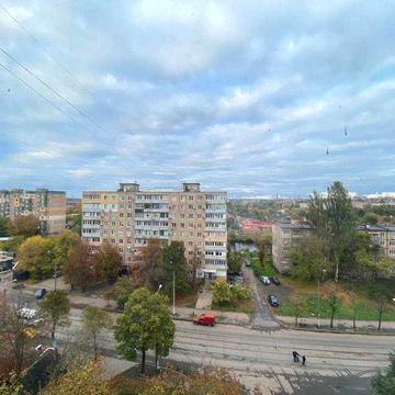 Трехкомнатная квартира рядом с парком, ул. Свято-Николаевская (Ленина)