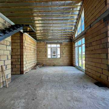 Будинок з виходом до струмка | 108 м² + мансарда 35 м² | 6 соток