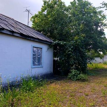 Терміново продається  будинок  по вул. Сосновського (Військове містечко дальній район)розглядаю продаж за сертифікат