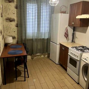 Сдам 1 ком кв Наталии Ужвий 100