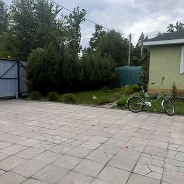 Продаж 2к Дім Центральна вулиця