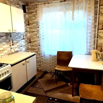 Продам 2 кімнатну квартиру в гарному мікрорайоні міста!
