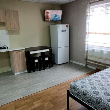 Метро Чернігівська 8хв, вул.Новаторів 9.