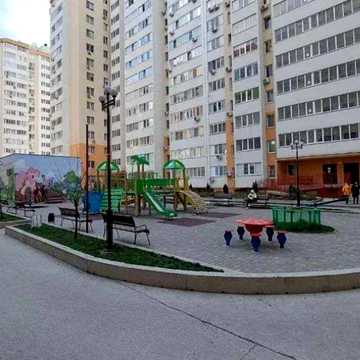 Продам однокомнатную квартиру в ЖК Радужный. Состояние от строителей. Площадь 38 кв.м. ЖК Радужный