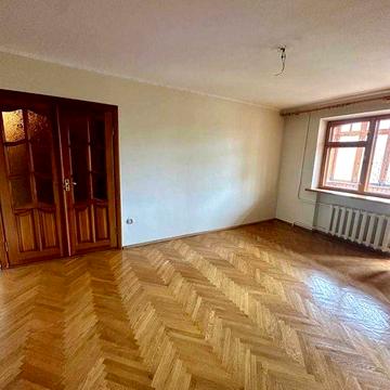 Продаж 4-кімнатної квартири. Відін. Підходить по сертифікату
