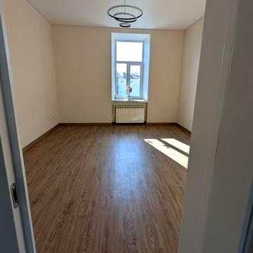 1-кімнатна квартира з кухнею-студією  44 м²  Центр