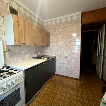 Лесі Українки! 3 кімнатна квартира