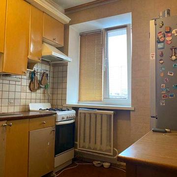 Продам 3к квартиру в центрі міста