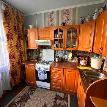 Продам 2к квартиру Таращанський масив