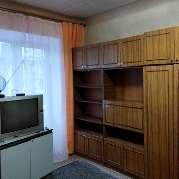 Оренда 1-к однокімнатної квартири, вул. Вишгородська (Макдональдс)