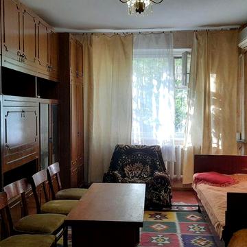 Однокомнатная квартира на 5-м Заречном, долгосрочно