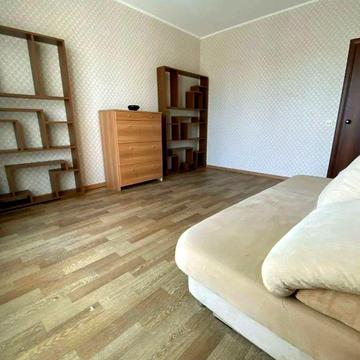 Здам 1 кімнатну квартиру на вулиці Метрологічна