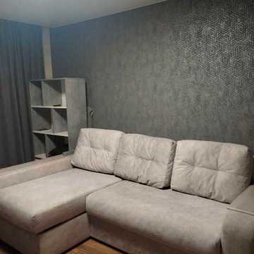 Продам двухкомнатную квартиру Александровский район.