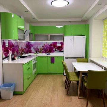 Затишна 2х кімнатна квартира Бородинський