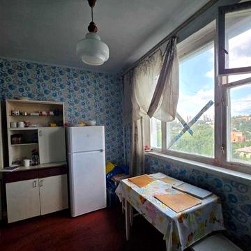 Продам 2ком.кв. 50кв.м на Шишковке