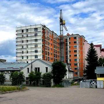 Продаж квартири у якісному та збудованому будинку. + Держ програми.