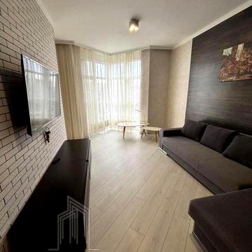 None 141000.0 USD