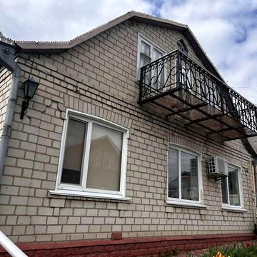 Продається будинок  з хорошим ремонтом
