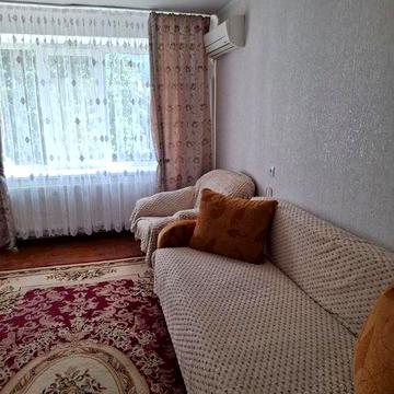 Здається в оренду простора 3-кімнатна квартира в с.Сальник поблизу м.Калинівка
