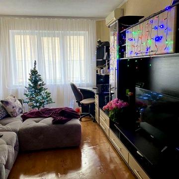 Продаж 3-х кімнатної в районі Житлоселища