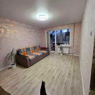 Продам 2-комн квартиру в районе Калиновая ул.
