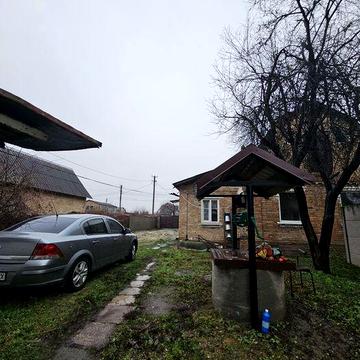 Будинок Буча, та земельна ділянка