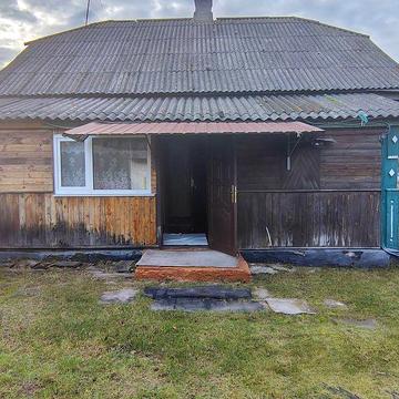 Будинок,30 соток Житомирська область Коростенський район,с.Ушомир