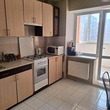 Продам однокімнатну  квартиру на масиві  Леваневського