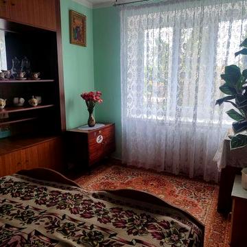 «Простора 3-кімнатна квартира 78 м² + гараж + город + господарські приміщення | 18 км від Дубна»
