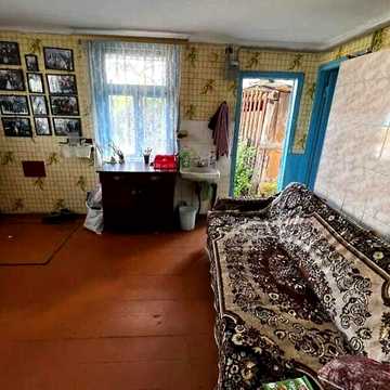 Продаж 3к Дім Миру вулиця