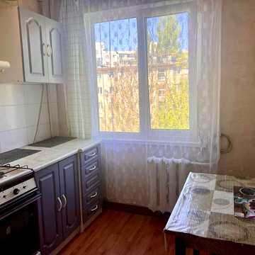 Сдам 2-х комнатную Черёмушки--Дом мебели--Филатова