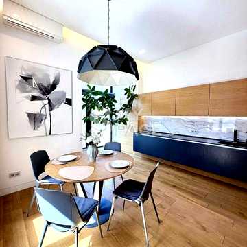 Продаж 3к квартири 75 м² Лютеранська 7/10 Хрещатик Центр
