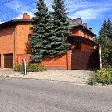 Продаж будинку на проспекті Науки