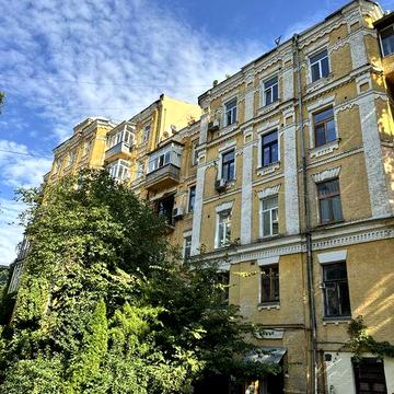 Продаж 1 кк центр Києва, Андріівський узвіз, 2В,ексклюзивна пропозиція