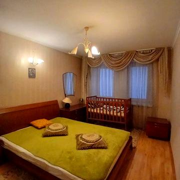 Продається 3х кімнатна квартира 2003 р.  Лукянівська, 63
