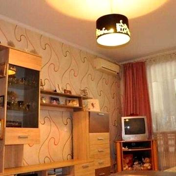Продам 2-кімнатну квартиру — мікрорайон Сонячний