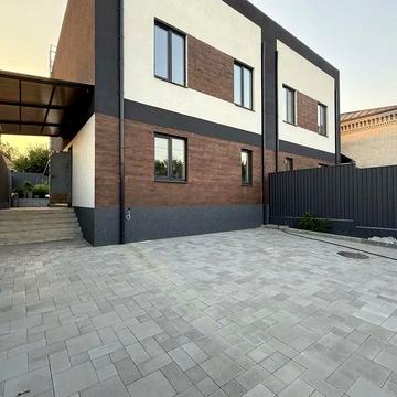 Продаж сучасного таунхауса 115 м² з власним двором | Буча