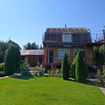 Продам уютную 2х этажную дачу с видом на речку в с. Волосское